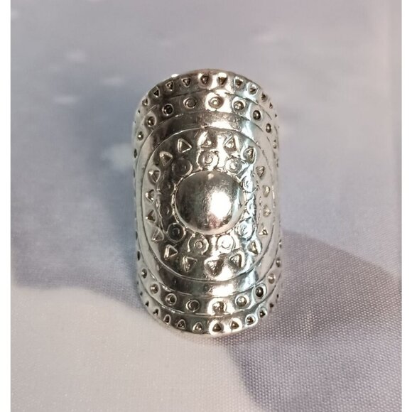 Boho Silvertone Statement Ring Size 10 NWT Fashion Jewelry Gift Box Gorgeous - Picture 1 of 4